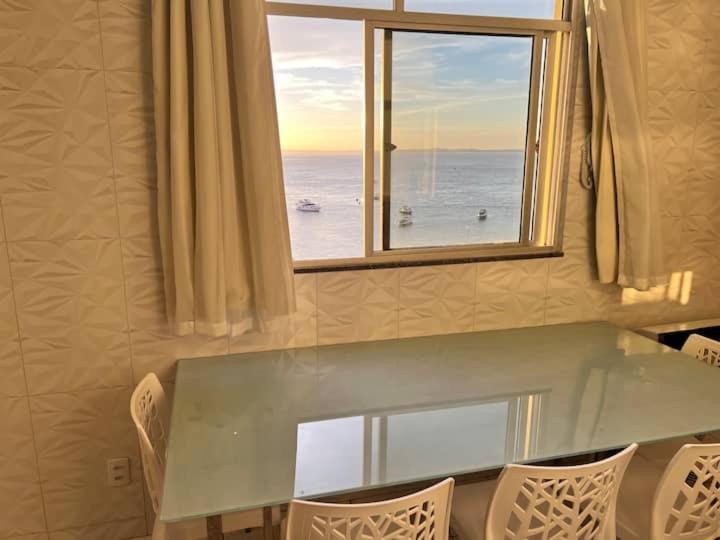 Apartamento No Farol Da Barra. Vista Deslumbrante Para O Mar! No Circuito Do Carnaval. Ao Lado Do Porto Da Barra ! السلفادور المظهر الخارجي الصورة